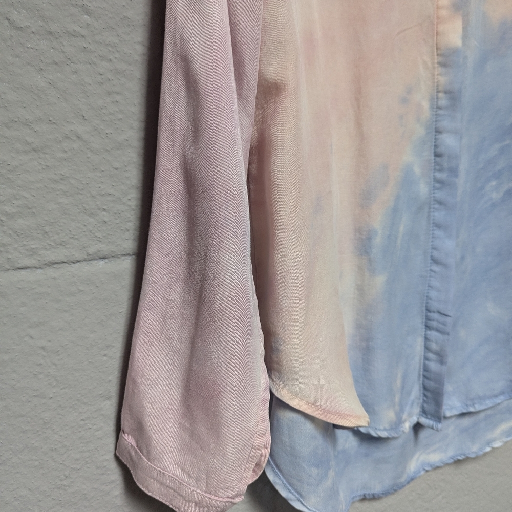NWT Anthropologie Cloth & Stone Blouse Size S Soft Tencel Pastel Tie Dye - Picture 2 of 8